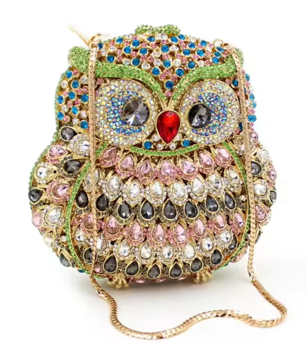 Pochette soirée cœur tigre en strass pour femme, sac de mariage et fête luxueux, finition brillante et élégante.