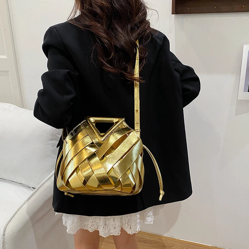 Sac Panier Ajouré Crossbody 2025 - Design Niche Grande Capacité Épaule Femme - badassmood