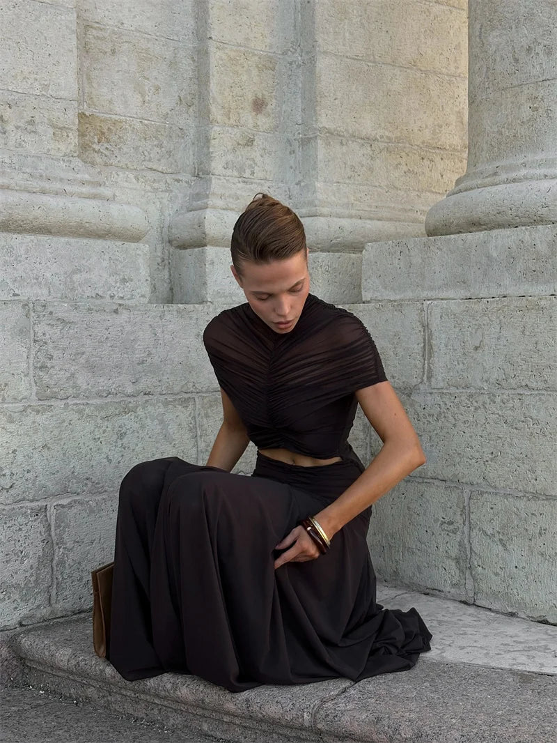 Robe maxi sexy avec découpe ajourée, col rond, manches courtes et taille haute, silhouette bodycon pour club, par badassmood.com