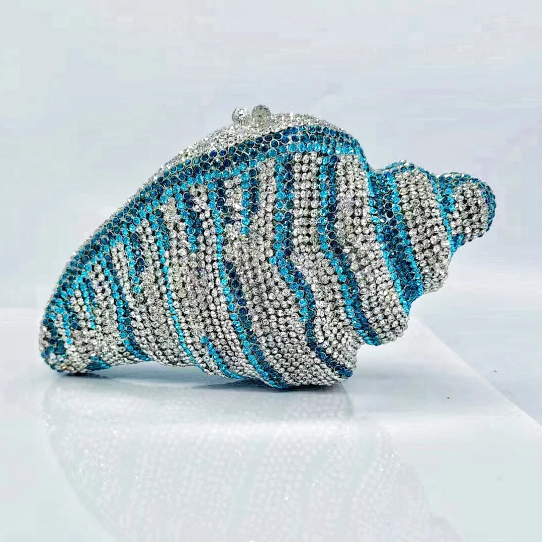 Pochette de soirée en strass et coquillage, sac élégant pour mariage, accessoire luxe pour femme.