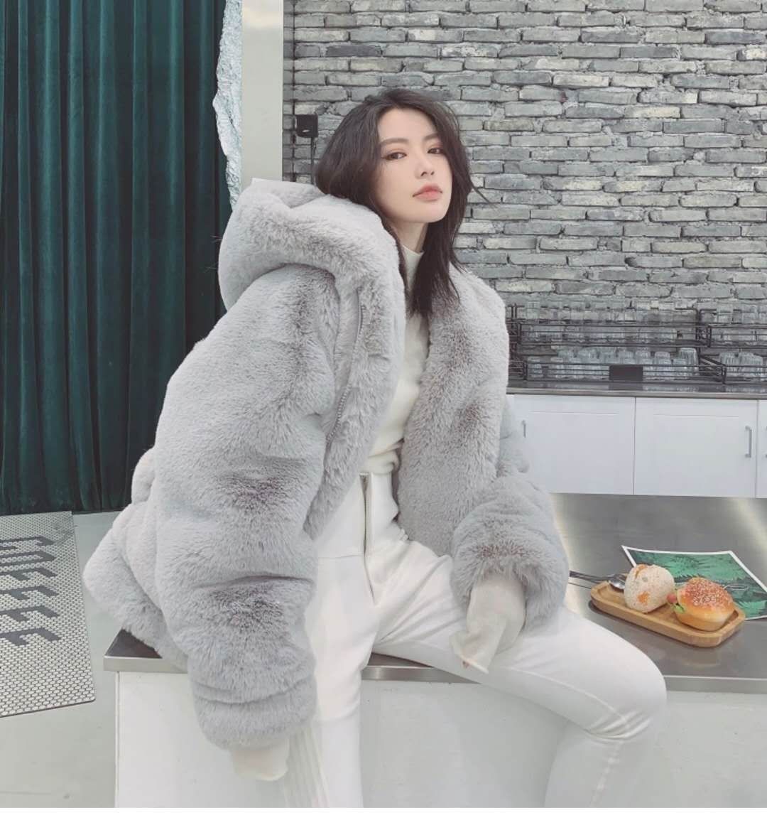 Manteau Fourrure Synthétique Femme - Veste Capuche Velours Épais Hiver - badassmood