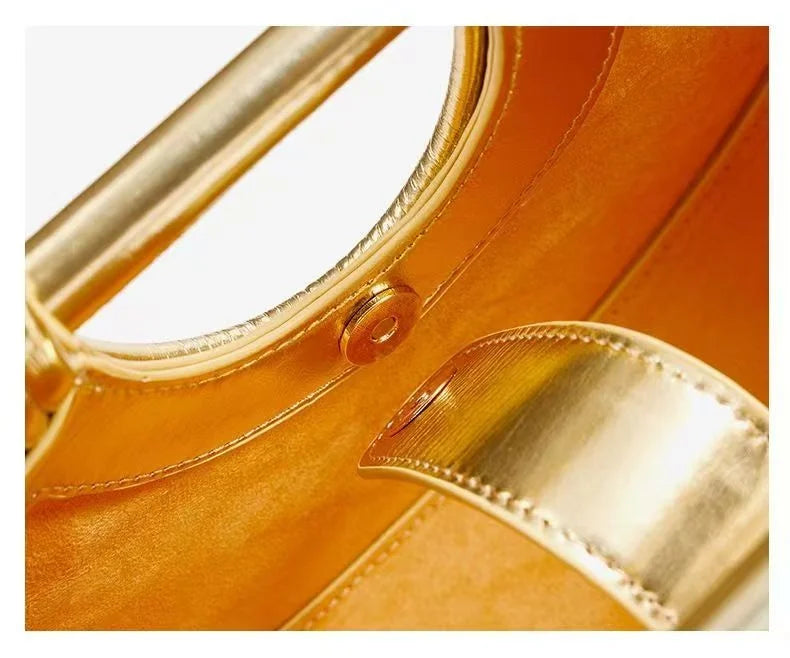 Sac Lune Tissé Doré Luxe Designer 2026 - Hobo Cuir Argent Clutch Soirée Femme - badassmood