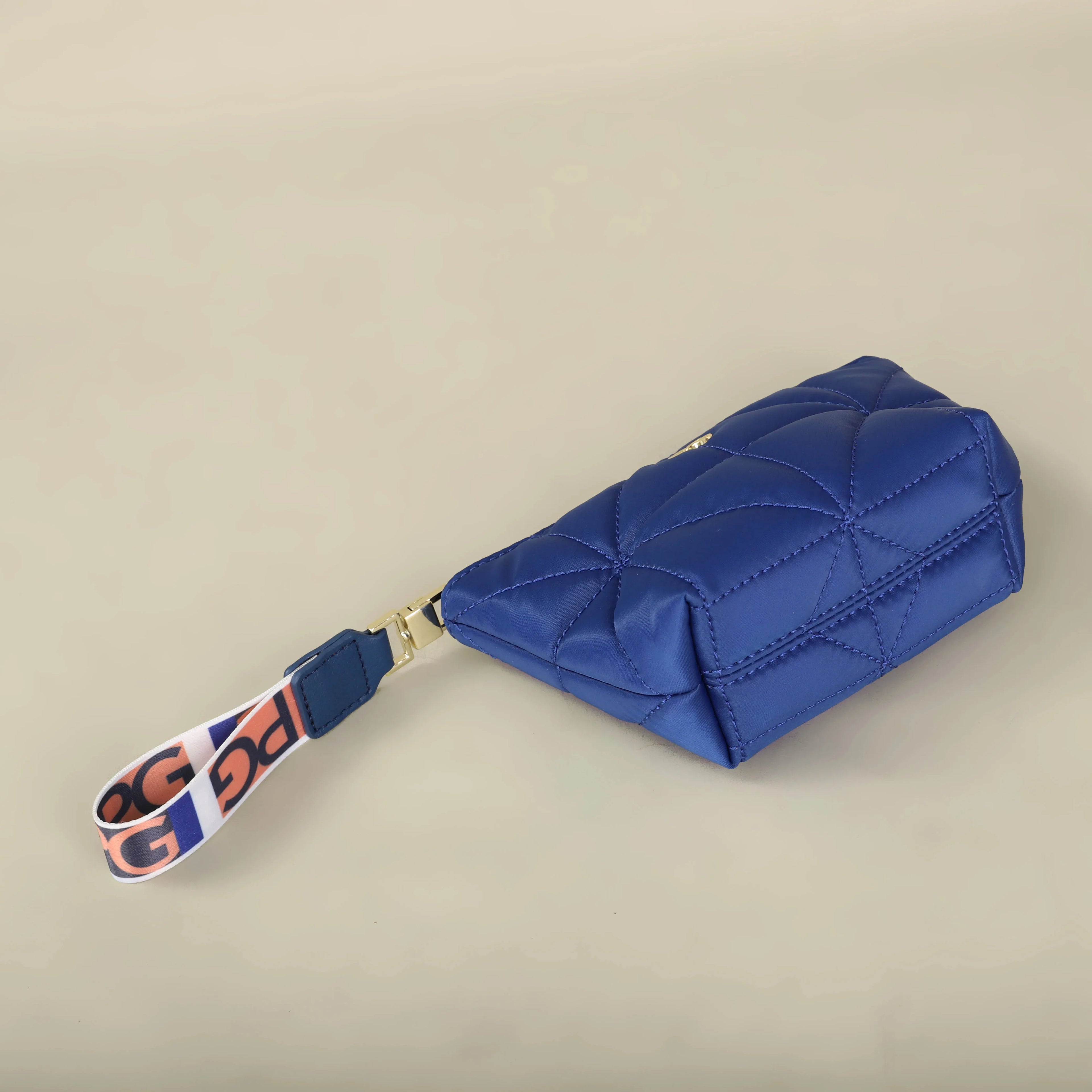 PG 2026 Nylon Change Bag Closed Small Waterproof Cosmetic Bag with Printed Zipper - badassmood