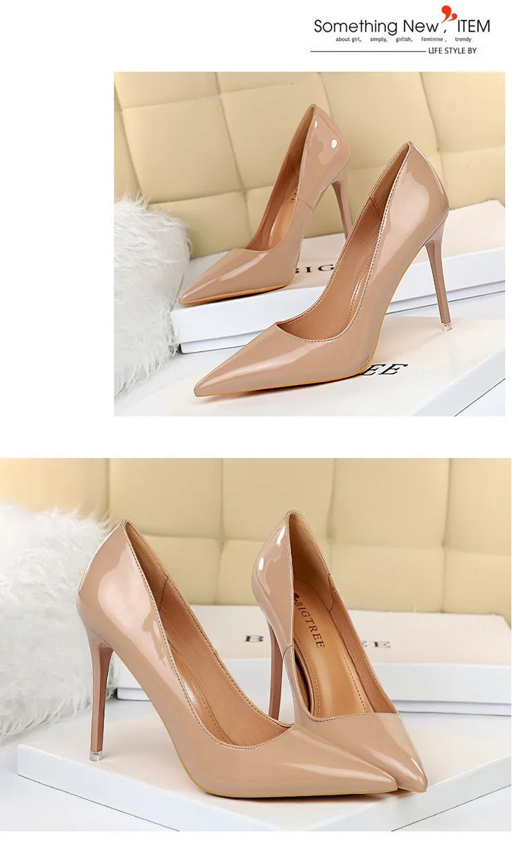 Escarpins Nude Talons Hauts 7.5cm - Cuir Verni Bout Pointu Élégant - badassmood