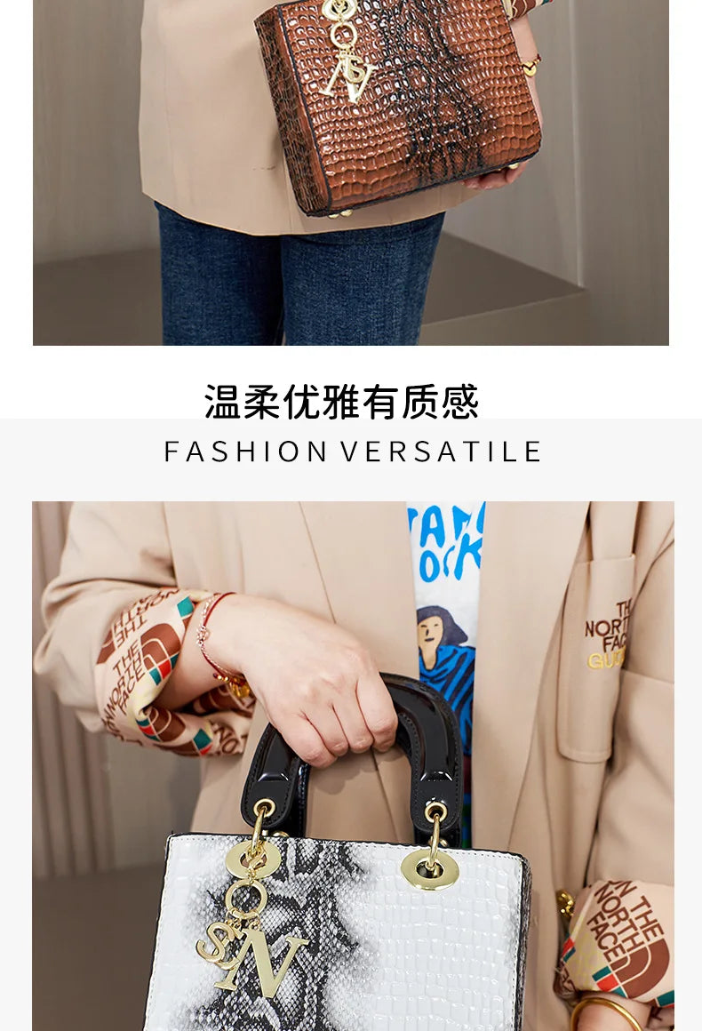 Sac à main femme en toile de grande capacité, style casual et élégant, tendance 2025, avec détails modernes et résistants.