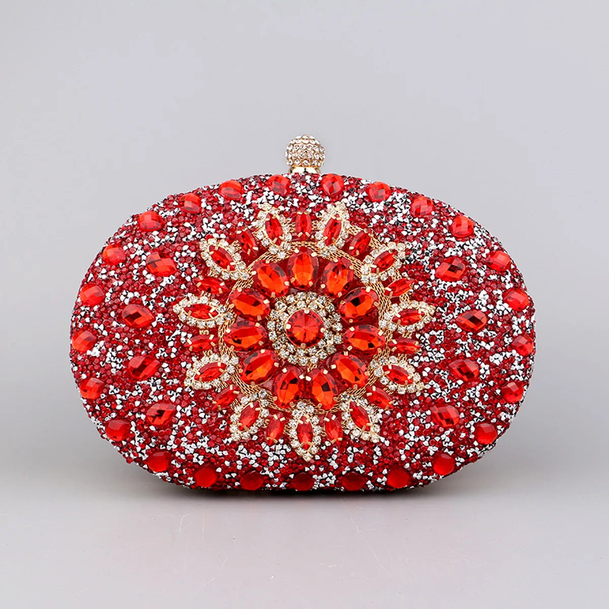 Pochette soirée en fleur avec strass et diamants, sac de mariage luxe avec chaîne dorée, élégant accessoire pour soirée.