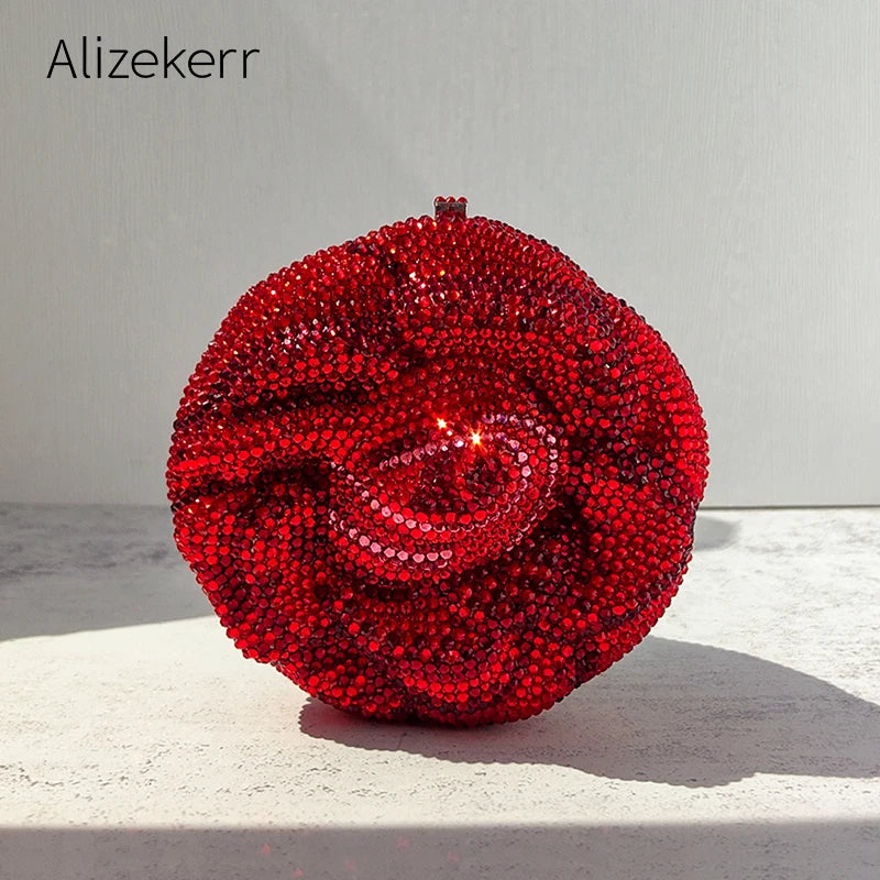 Pochette de soirée rose avec cristaux et strass, sac de mariage et fête pour femme, design élégant et luxe.