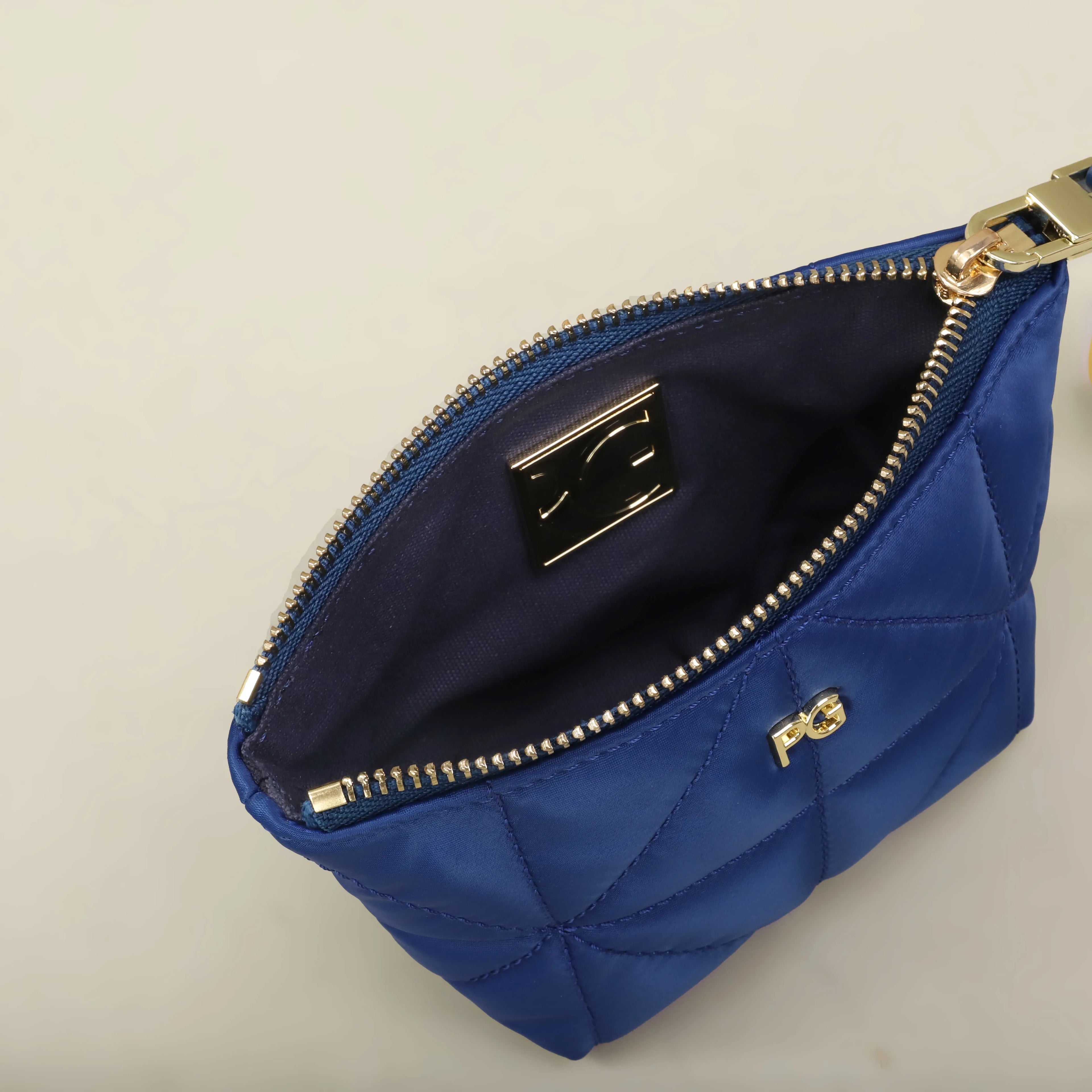 PG 2026 Nylon Change Bag Closed Small Waterproof Cosmetic Bag with Printed Zipper - badassmood