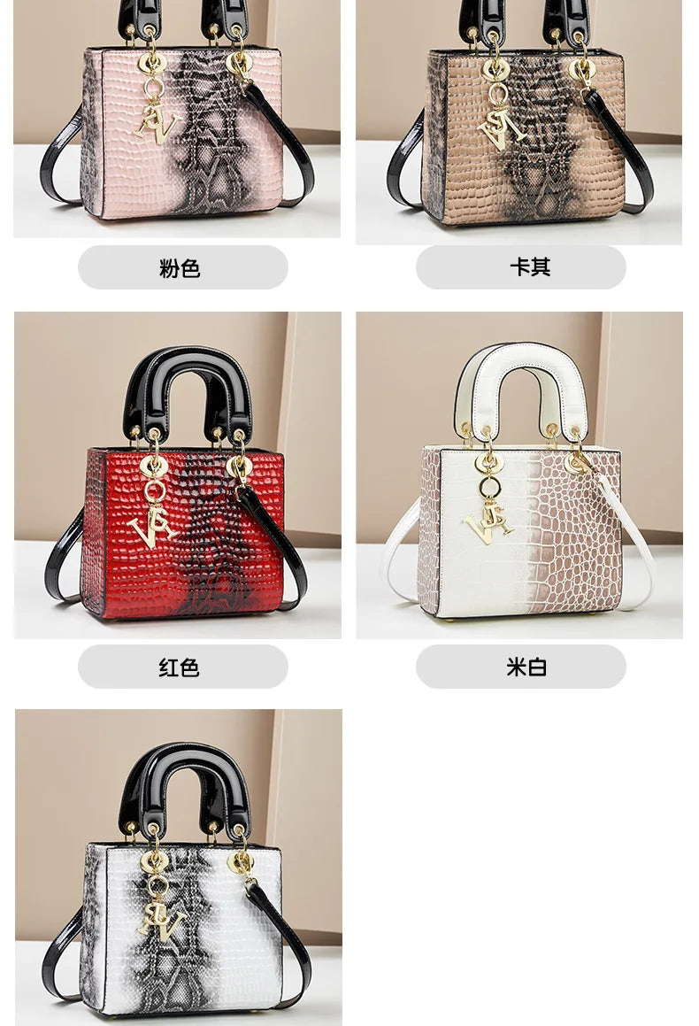 Sac à main femme en toile, grand modèle, casual et élégant, tendance 2025, avec poches et poignées robustes.
