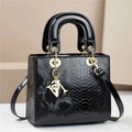 Sac à main femme en toile, grand format, style casual élégant, tendance 2025, sac de qualité de badassmood.com