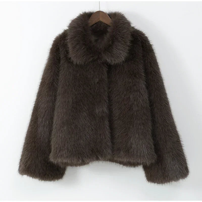 Veste Fausse Fourrure Courte Élégante 2025 - Manteau Col Montant Boutons Femme - badassmood
