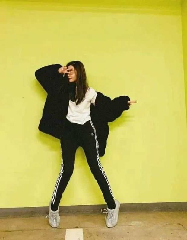 Manteau Fourrure Synthétique Femme - Veste Capuche Velours Épais Hiver - badassmood