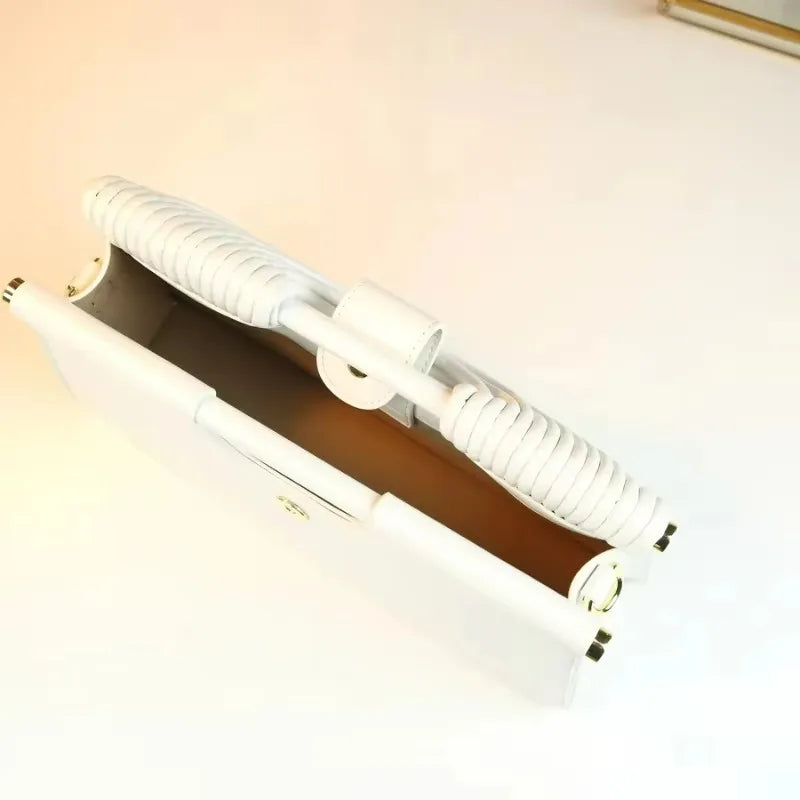 Sac à Main Tressé Artisanal 2025 - Pochette Design Haut de Gamme Bandoulière Femme - badassmood