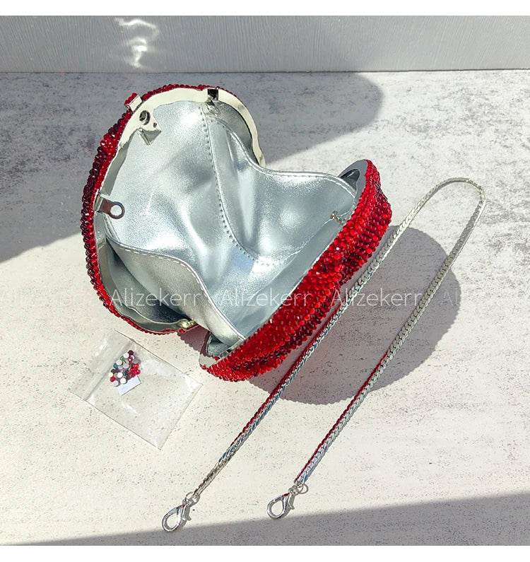 Pochette soirée rose avec cristaux et strass, sac de mariage et fête pour femme, élégant et luxueux.