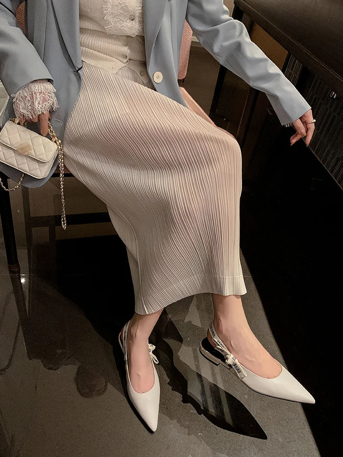 Sandales plates pointues pour femme avec bride élastique et talon bloc de 3 à 5 cm, chaussure tendance de badassmood.com