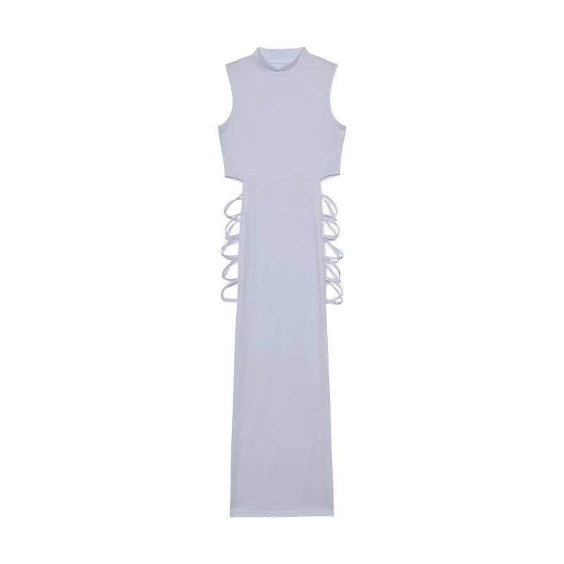 Robe moulante sexy découpée criss cross sans manches avec col montant, vêtement femme de la marque badassmood.com.