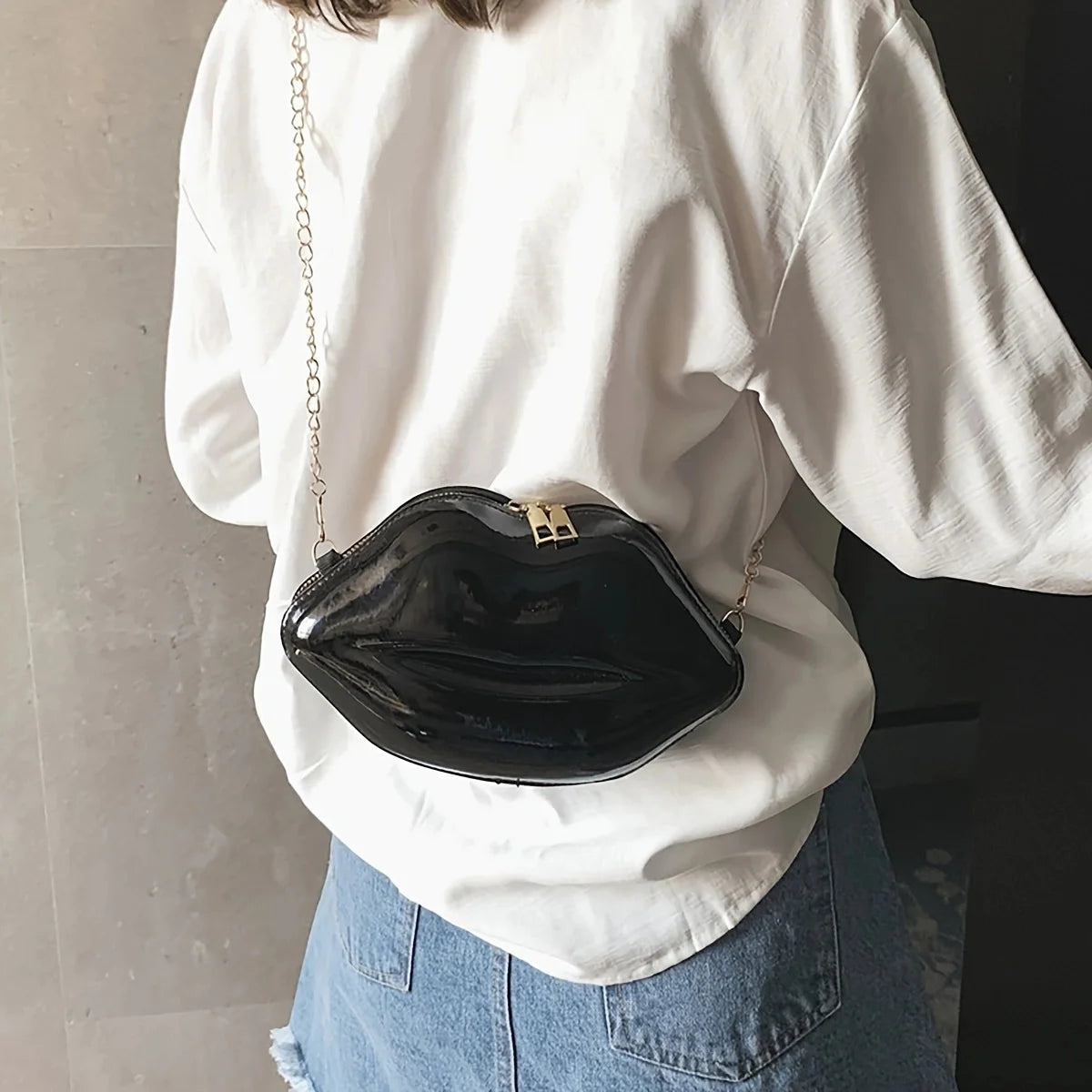 Sac Lèvres Rouges Chaîne Mini - Pochette Originale Bandoulière Femme Zipper - badassmood