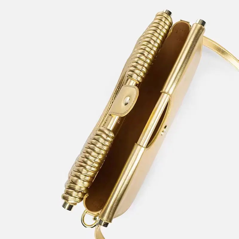 Sac Lune Tissé Doré Luxe Designer 2026 - Hobo Cuir Argent Clutch Soirée Femme - badassmood