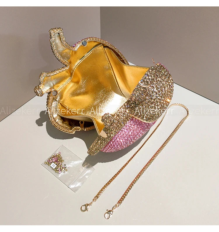 Sac de soirée en forme de cœur avec strass et diamants, sac de mariage et fête pour femme, style luxe et élégant.