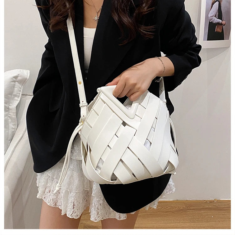 Sac Panier Ajouré Crossbody 2025 - Design Niche Grande Capacité Épaule Femme - badassmood