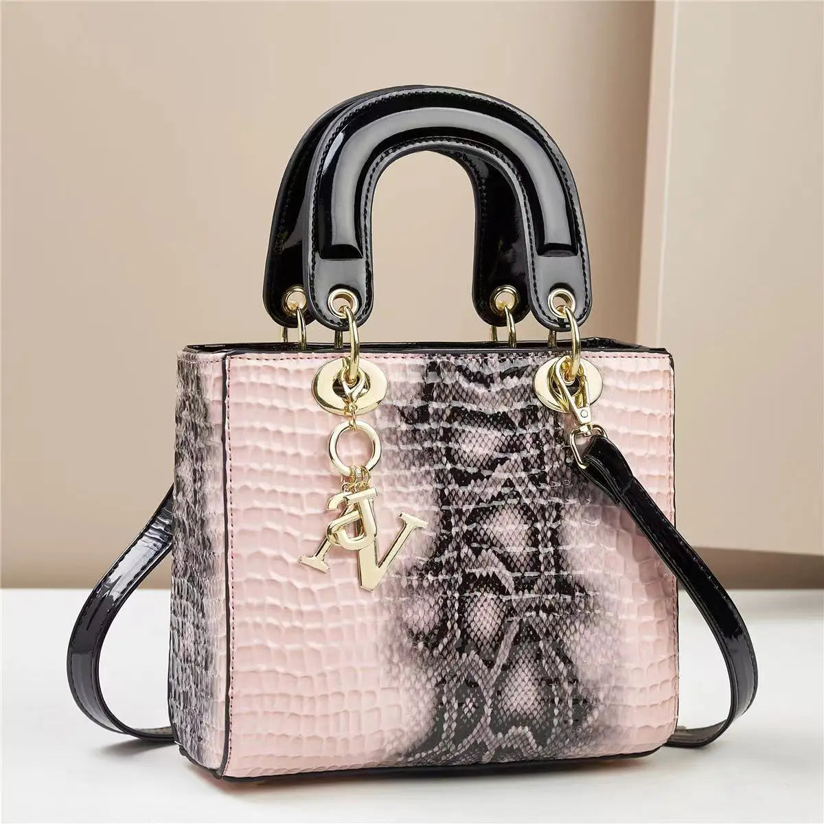 Sac à main femme en toile grande capacité, casual et tendance, élégant, parfait pour le style 2025, de la marque Badassmood.