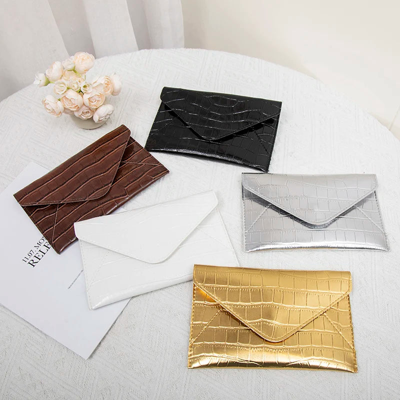 Pochette Soirée Or Argent Chaîne Luxe - Clutch Mariage Banquet Élégante Femme - badassmood