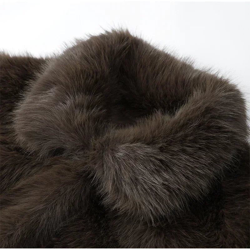 Veste Fausse Fourrure Courte Élégante 2025 - Manteau Col Montant Boutons Femme - badassmood